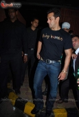 Salman Khan & malaika arora khan at Dabang pre film bash at Aurus - inditop.com 14