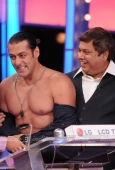 Salman goes Topless for Do Knot Disturb inditop.com exclusive 2