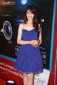 Saumya Tandon at Boro Plus Gold Awards Red carpet - inditop.com9