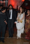 Shahrukh Khan, Hrithik Roshan & Govinda with there wifes at Shilpa Shetty & Raj Kundra wedding reception -  inditop.com 10