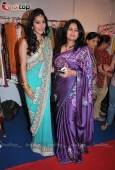 Sheryln & Sophie at Brides of Mumbai exhibition - inditop.com13