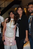 Shilpa Shetty at Vashu Bhagnani Honey store launch 6