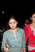 Shilpa, Shamita and Raj visits Siddhivinayak on the eve of her wedding -  inditop.com 6