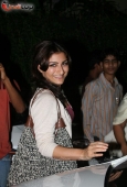 Soha ali khan, Yuvraj, Kunal Khemu grace Arpita Khan Wanted Screening 9