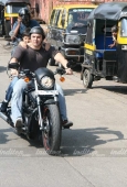 Sohail Khan with his son at Harley Davidson rally - inditop.com  10