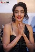 Sonam kapoor launch Anant diamond jewellery by GJEPC 9