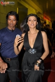 Sushmita & Kangana & Fardeen at Premiere of Dulha Mil Gaya - inditop.com 6