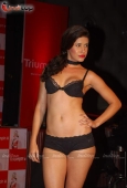 Triumph Lingerie awards with Aditi Gowitrikar and other models 24