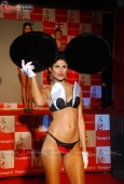 Triumph Lingerie awards with Aditi Gowitrikar and other models 35