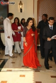 Vidya Balan & Abhishek at Paa press meet - inditop.com 1