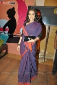 Vidya Balan graces Sabyasachi show at LFW2010 - inditop.com 2