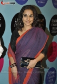 Vidya Balan graces Sabyasachi show at LFW2010 - inditop.com 9