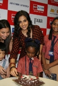 Vidya Balan on occasion of Children day at Big Fm station - inditop.com  10