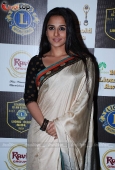 Vidya Balan, Claudia Ciesla, Geeta Basra, Nisha Kothari and other celebs at Lions Gold Awards - inditop.com 16