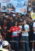 Vidya Balan, Genelia, John, Akshay & Ritesh at SCMM marathon - inditop.com 14