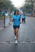 Vidya Balan, Genelia, John, Akshay & Ritesh at SCMM marathon - inditop.com 36