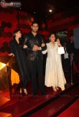 Aishwariya, BigB & Abhishek at Shabana Azmi 60th birthday bash in Juhu - inditop.com10